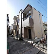 吉塚駅より徒歩7分 築11年5ヶ月 2階建の賃貸物件
