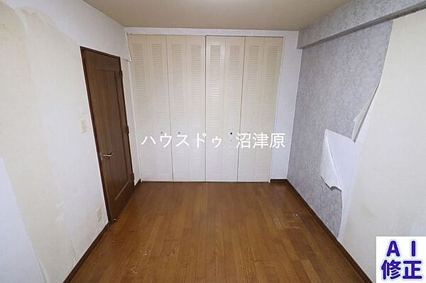 ※現況家具等有、売主様のプライバシーに配慮しCG加工により家具等消去した画像となり、現況との相違がある場合は現況を優先致します。