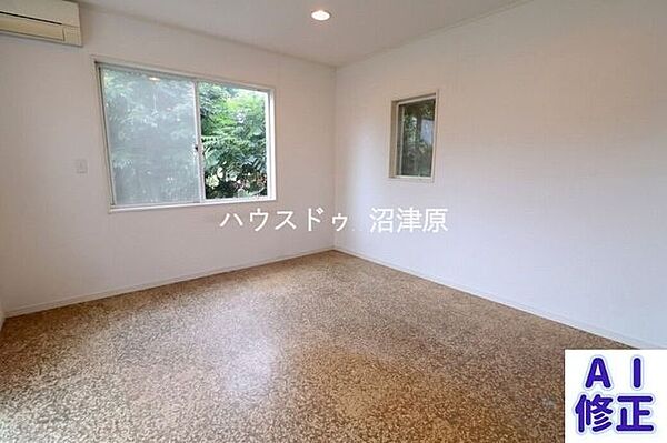 ※現況家具等有、売主様のプライバシーに配慮しCG加工により家具等消去した画像となり、現況との相違がある場合は現況を優先致します。