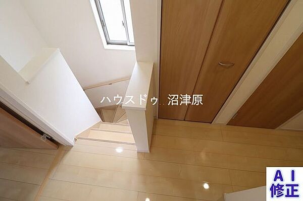※現況家具等有、売主様のプライバシーに配慮しCG加工により家具等消去した画像となり、現況との相違がある場合は現況を優先致します。