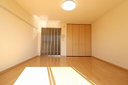 アンジェリーク 202 2階1Kのリビング/ダイニング