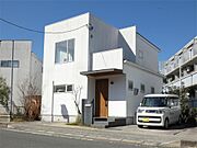 西鉄二日市駅より徒歩10分 築9年1ヶ月 2階建の賃貸物件