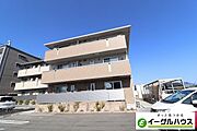 原田駅より徒歩3分 築8年8ヶ月 3階建の賃貸物件