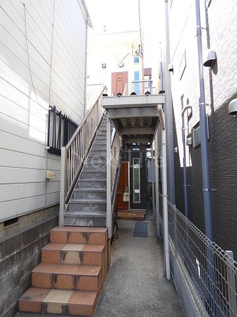 2 / 14