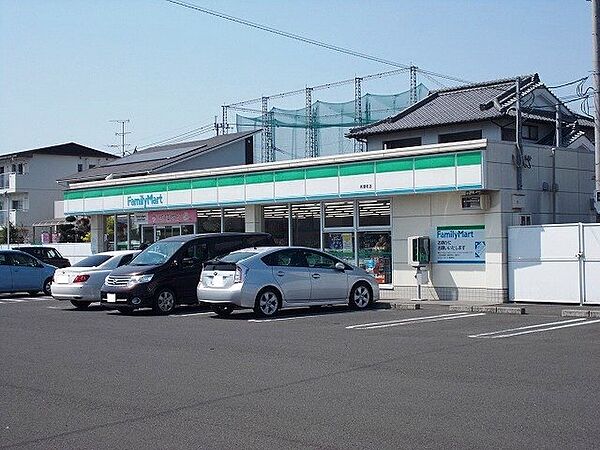 画像15:ファミリーマート若葉町店まで220m