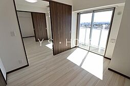 GENOVIA白糸台skygarden 7階2DKのリビング/ダイニング