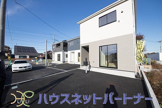 太陽に愛された邸は、陽当り・通風に優れた魅力的で快適さを追求した新築戸建でした。ここに住むからこそ意味がある。そんな特別感に浸りながら、毎日をお過ごしして欲しいです。