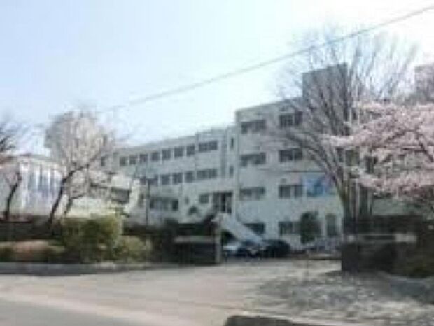 周辺環境-中学校(2300m)小針中学校