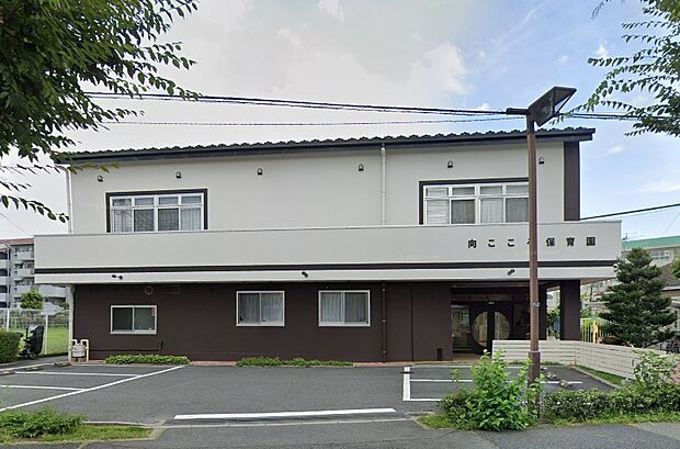 周辺環境-幼稚園・保育園(390m)向こころ保育園