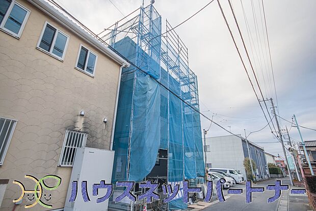 豊かで快適な暮らしを。ここから始まる「日常」はご家族にとってかけがえのない時間となります。少しでも豊かに、快適に。そんな想いから本邸宅は生まれました。