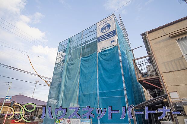 太陽に愛された邸は、陽当り・通風に優れた魅力的で快適さを追求した新築戸建でした。ここに住むからこそ意味がある。そんな特別感に浸りながら、毎日をお過ごしして欲しいです。