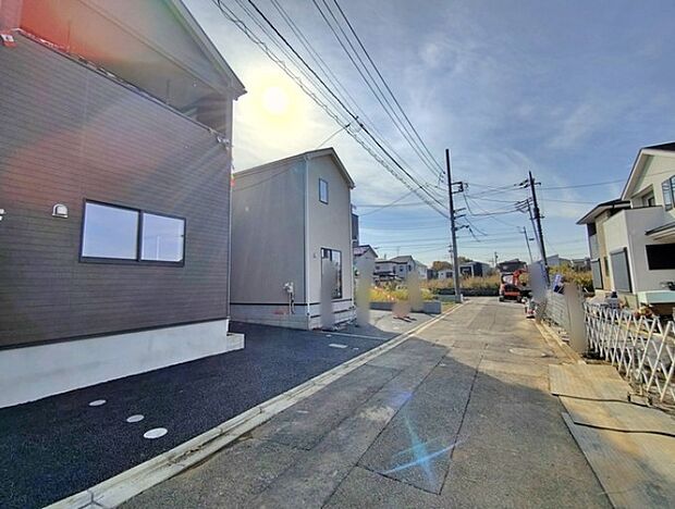 陽当りや通風性など各所に施された工夫で住みやすさを実現。部屋の大きさや周辺環境・街並など、資料には掲載していない情報が現地にはたくさんございます。是非ご確認下さい。