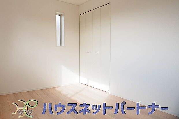 どのお部屋も明るい光が差し込みます。自分だけのお部屋作りを考えただけでワクワク。