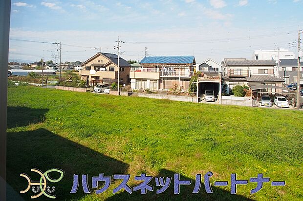 穏やかな住環境とゆとりある敷地が魅力