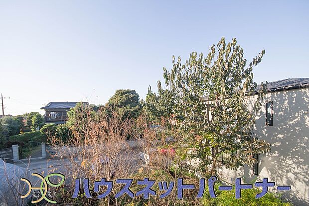 穏やかな住環境とゆとりある敷地が魅力