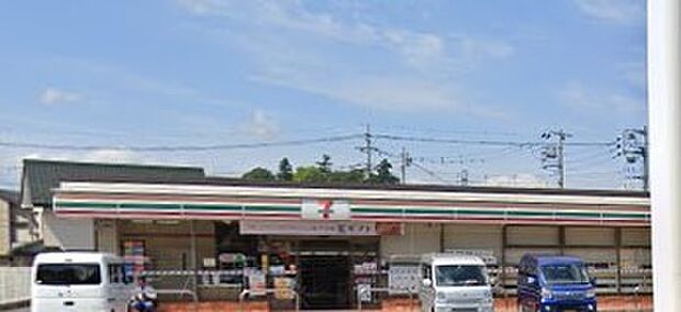 周辺環境-コンビニ(320m)セブンイレブン桶川高校前店