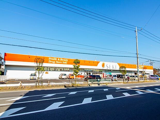 周辺環境-ドラッグストア(1890m)ドラッグストアセキ東岩槻店