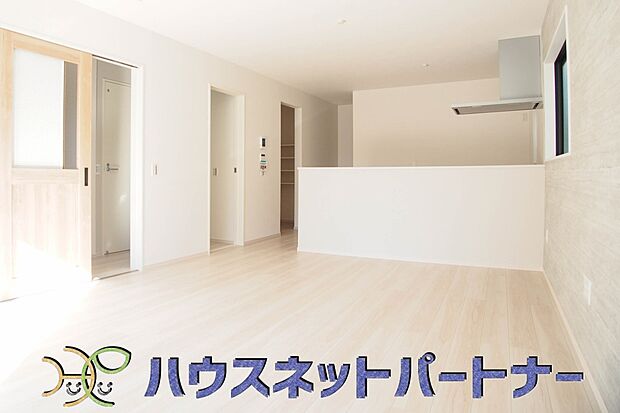 充実した生活は伸びやかな居室空間から始まります。快適に・伸びやかに。心の潤いを求める方々へ。