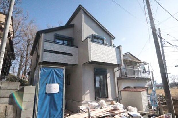 太陽に愛された邸は、陽当り・通風に優れた魅力的で快適さを追求した新築戸建でした。ここに住むからこそ意味がある。そんな特別感に浸りながら、毎日をお過ごしして欲しいです。