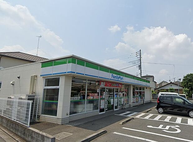 周辺環境-幼稚園・保育園(680m)ファミリーマート富士見京塚店