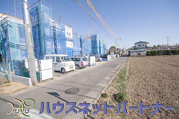 ここから始まる「日常」はご家族にとってかけがえのない時間となります。少しでも豊かに、快適に。そんな想いから本邸宅は生まれました。