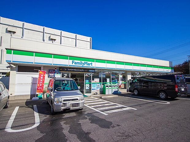 周辺環境-コンビニ(110m)ファミリーマート浦和駒場店
