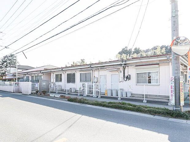 周辺環境-幼稚園・保育園(980m)坂田保育所