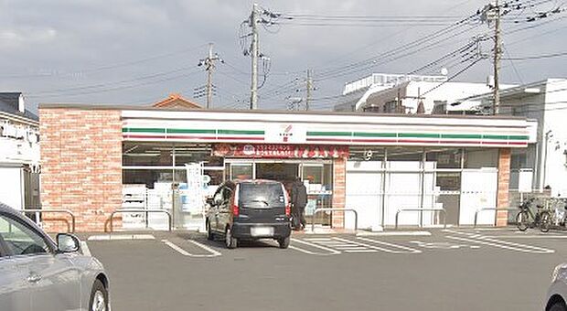 周辺環境-コンビニ(700m)セブンイレブン富士見上沢1丁目店