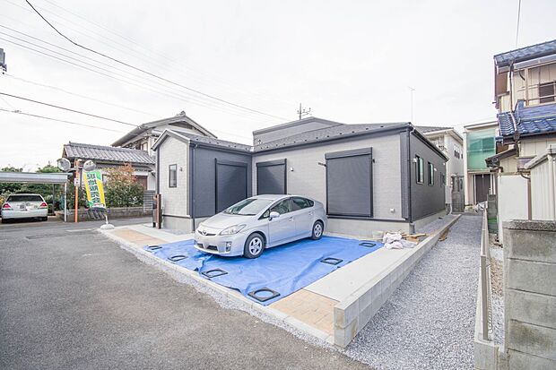 太陽に愛された邸は、陽当り・通風に優れた魅力的で快適さを追求した新築戸建でした。ここに住むからこそ意味がある。そんな特別感に浸りながら、毎日をお過ごしして欲しいです。