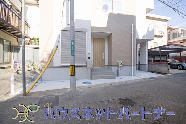 ピッキング対策付きの玄関は、家族の安心と安全を守ってくれます。