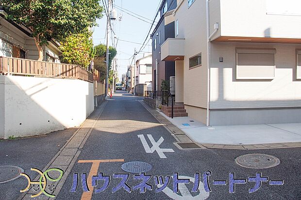 豊かで快適な暮らしを。ここから始まる「日常」はご家族にとってかけがえのない時間となります。少しでも豊かに、快適に。そんな想いから本邸宅は生まれました。