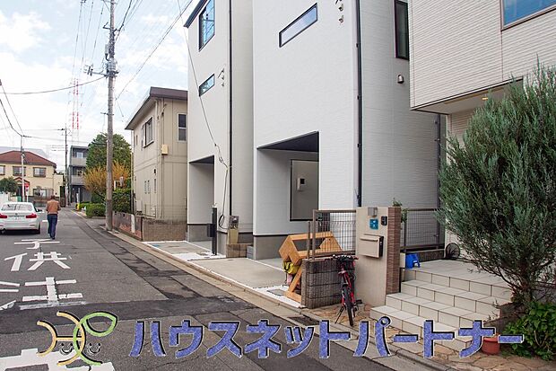 家族の温かさと陽光の暖かさ、楽しい毎日と明るい未来を予感させる「空間が織り成すひとつ先の住み心地」を演出します。