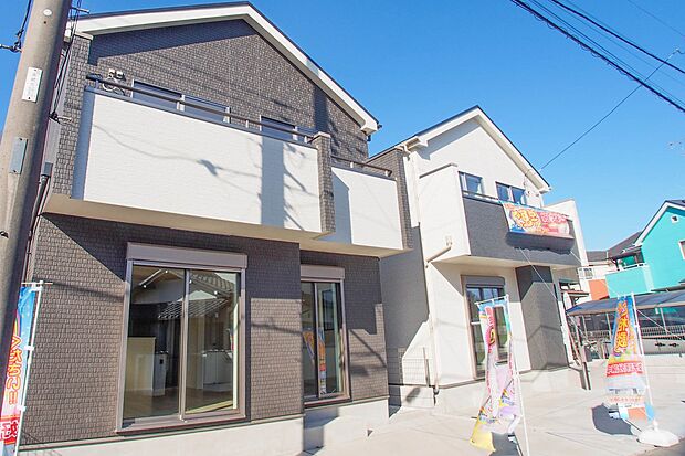 太陽に愛された邸は、陽当り・通風に優れた魅力的で快適さを追求した新築戸建でした。ここに住むからこそ意味がある。そんな特別感に浸りながら、毎日をお過ごしして欲しいです。