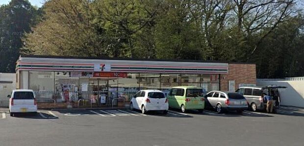 周辺環境-コンビニ(260m)セブンイレブンさいたま御蔵南店