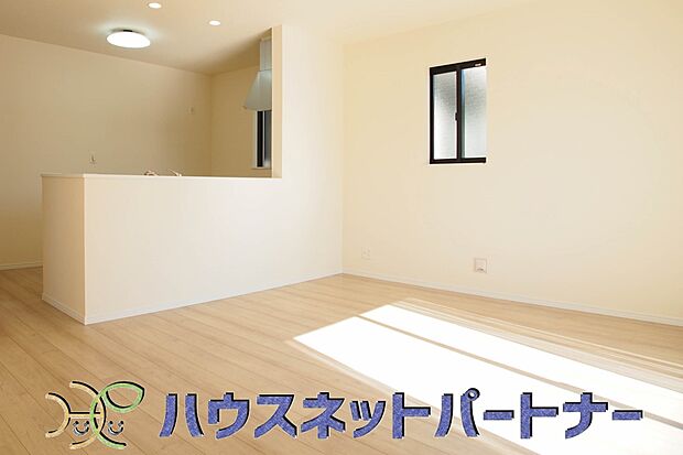 ここから始まる「日常」はご家族にとってかけがえのない時間となります。少しでも豊かに、快適に。そんな想いから本邸宅は生まれました。