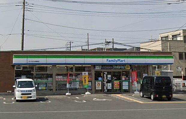 周辺環境-コンビニ(540m)ファミリーマートさいたま大成橋南店
