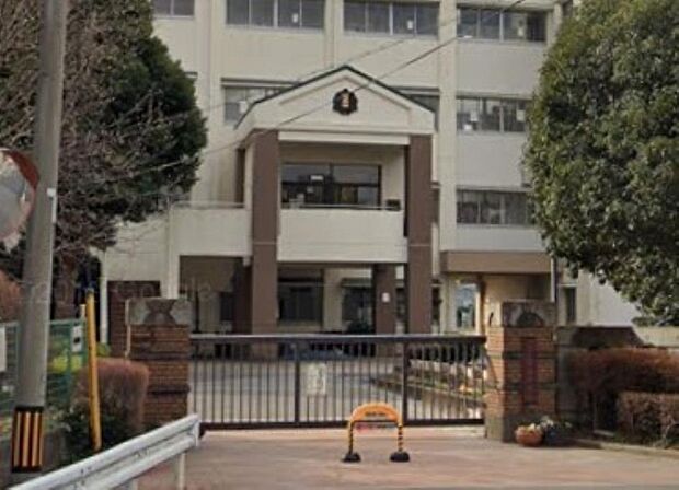 周辺環境-中学校(1400m)城南中学校