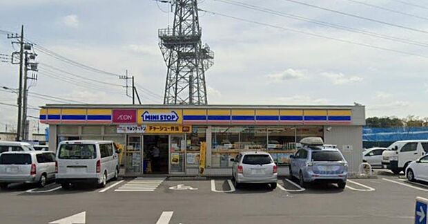 周辺環境-コンビニ(520m)ミニストップ蓮田東3丁目店