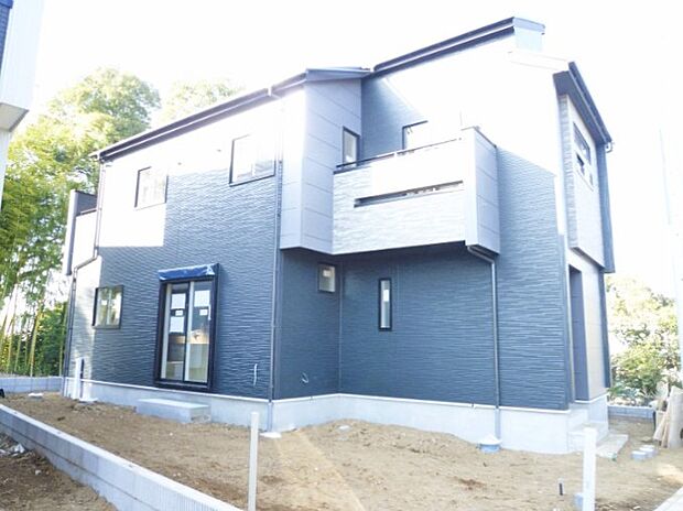 陽当りや通風性など各所に施された工夫で住みやすさを実現。部屋の大きさや周辺環境・街並など、資料には掲載していない情報が現地にはたくさんございます。是非ご確認下さい。