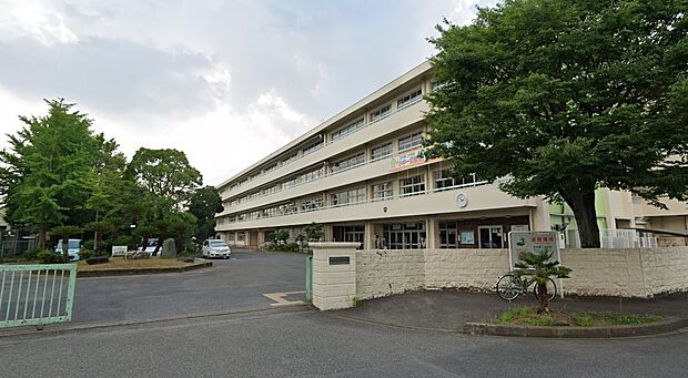 周辺環境-小学校(200m)志木第二小学校