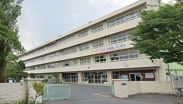 周辺環境-中学校(360m)志木第二中学校