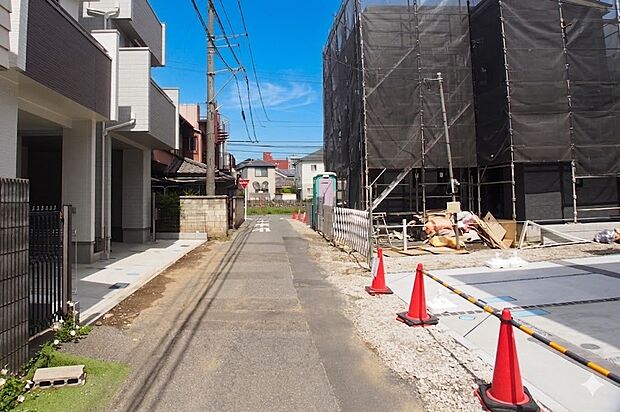 ここから始まる「日常」はご家族にとってかけがえのない時間となります。少しでも豊かに、快適に。そんな想いから本邸宅は生まれました。