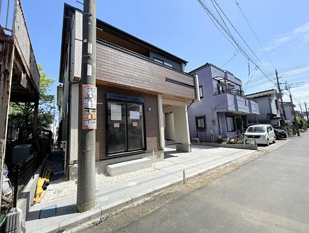 太陽に愛された邸は、陽当り・通風に優れた魅力的で快適さを追求した新築戸建でした。ここに住むからこそ意味がある。そんな特別感に浸りながら、毎日をお過ごしして欲しいです。