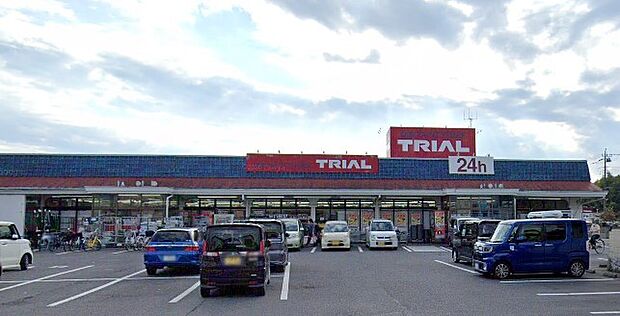 周辺環境-スーパー(350m)トライアル上尾本店