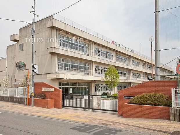 周辺環境-小学校(550m)日進小学校