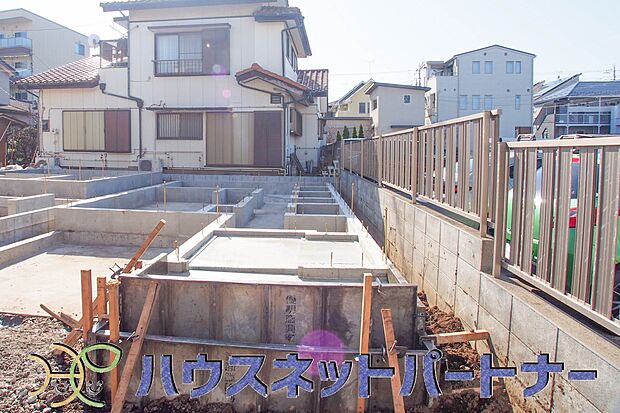 太陽に愛された邸は、陽当り・通風に優れた魅力的で快適さを追求した新築戸建でした。ここに住むからこそ意味がある。そんな特別感に浸りながら、毎日をお過ごしして欲しいです。