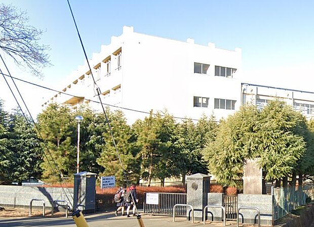 周辺環境-中学校(560m)大東中学校