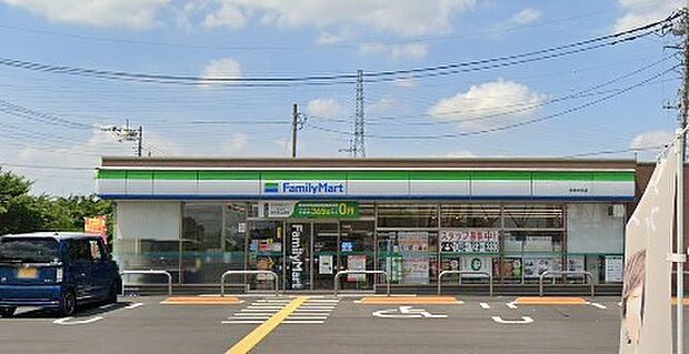 周辺環境-コンビニ(730m)ファミリーマート北本中丸店