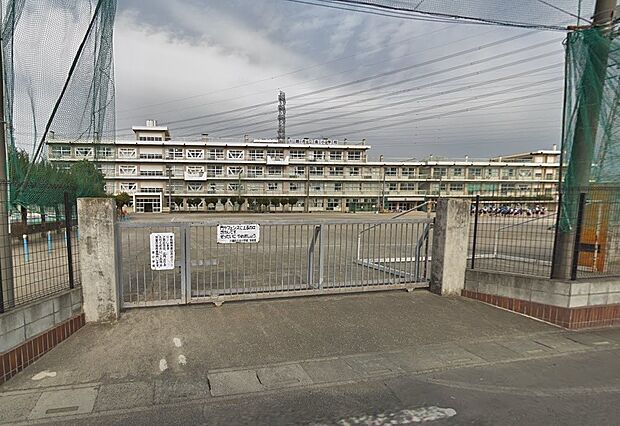 周辺環境-小学校(850m)泉小学校