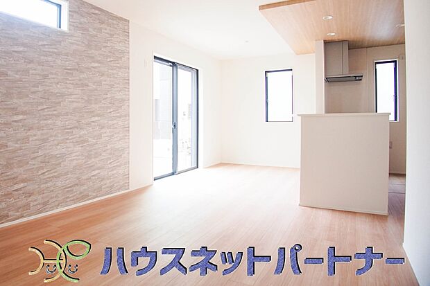 「笑顔・快適・充実」特別を日常にする日々が、この本邸から始まります。居住されるオーナー様の未来を考えて、ご家族にとって「いいもの」を揃えました。